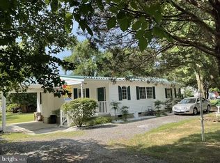36797 S Ricardo Dr, Bushwood, MD 20618