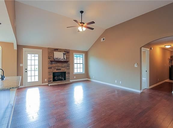 2nd image of 181 Liberty Park Lot 181