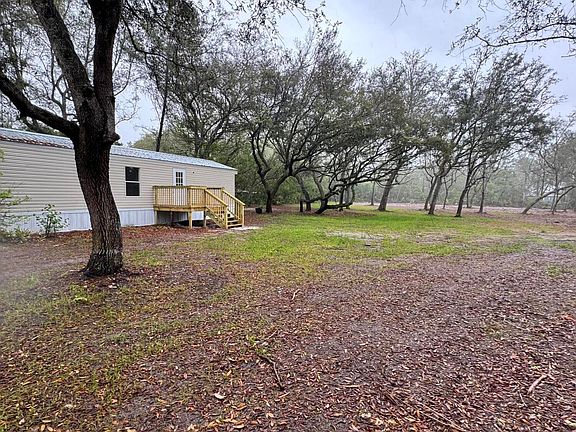 5th image of 228 BROWNS HAMMOCK Road