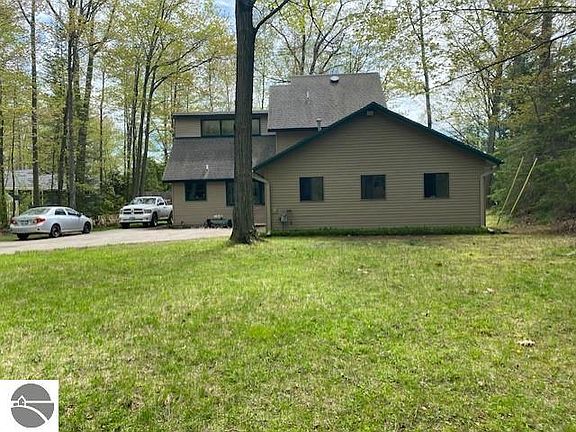 5th image of 8779 Swan Pointe Rd