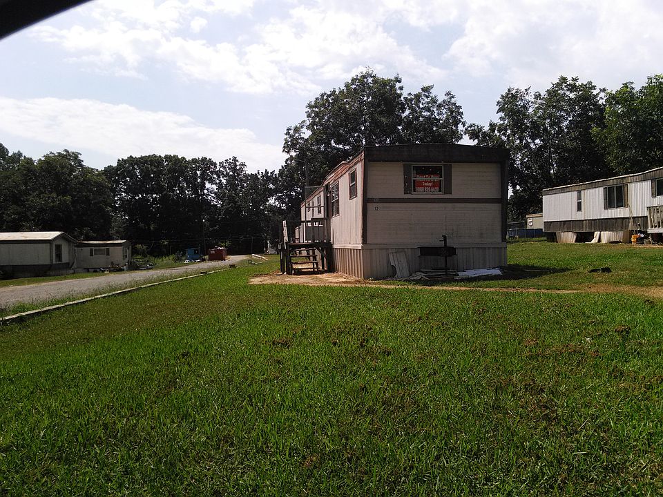 2nd image of 108 Pecan Grove Cir #G12