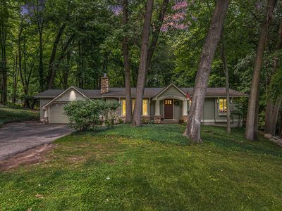 1637 Laraway Lake Dr SE, Grand Rapids, MI, 49546