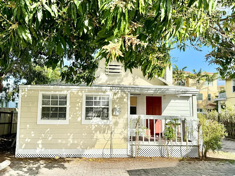 205 S Federal Hwy — Photo 4