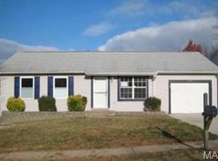 1732 Lynncove Ln, Saint Charles, MO
