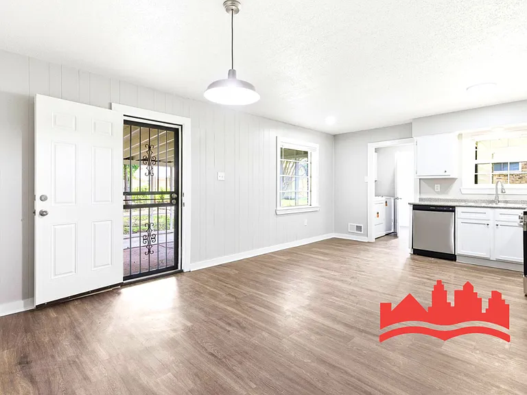 7002 Richard Wilson Dr — Photo 19