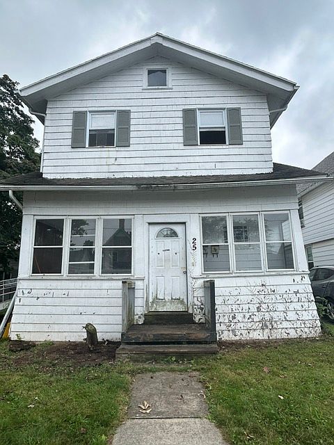 1st image of 25 Braddock St #1