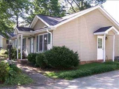 107 Hughes St, Fountain Inn, SC, 29644