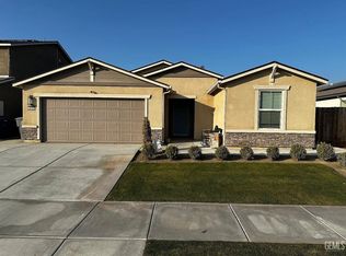 5918 Esmerelda Ave, Bakersfield, CA 93313