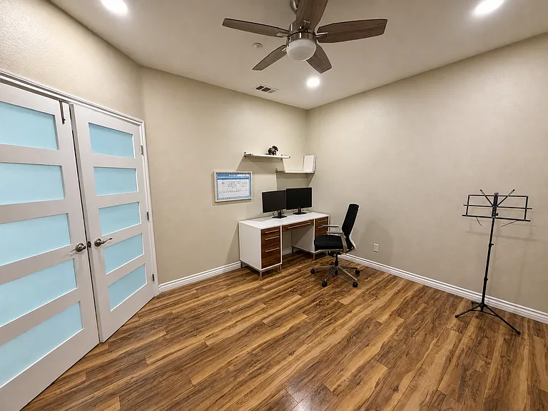 Office/Den