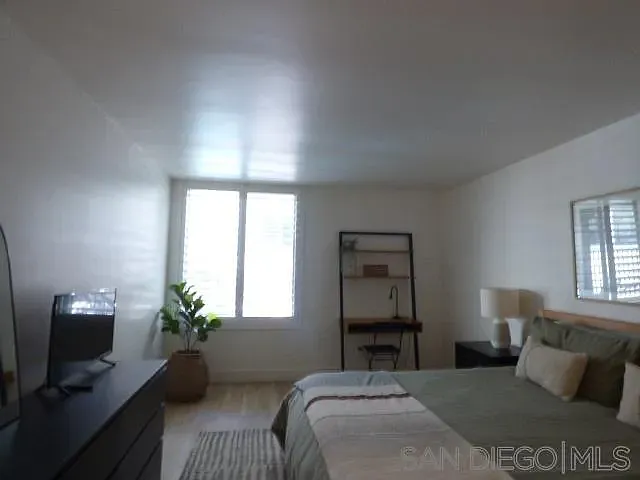 909 Coast Blvd #17 — Photo 8