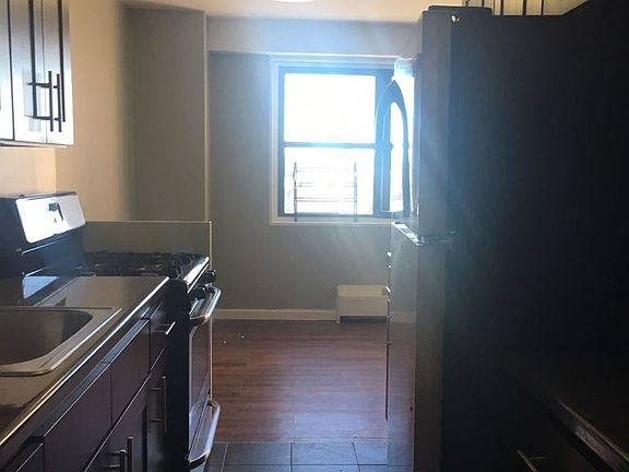 4th image of 1700 Bedford Ave APT 12N