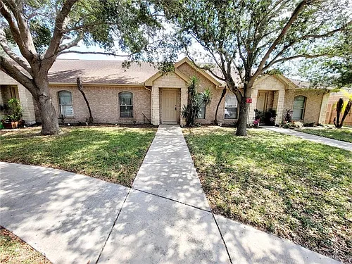 2402 Tahiti Dr #6 Photo 1