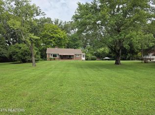 1211 Craig Rd, Knoxville, TN 37919