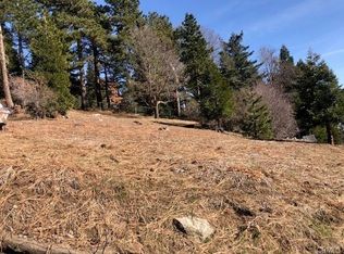 Peak Cir, Crestline, CA 92322