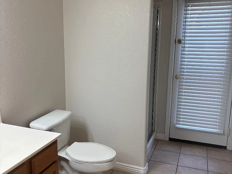12740 N 58th Dr — Photo 31