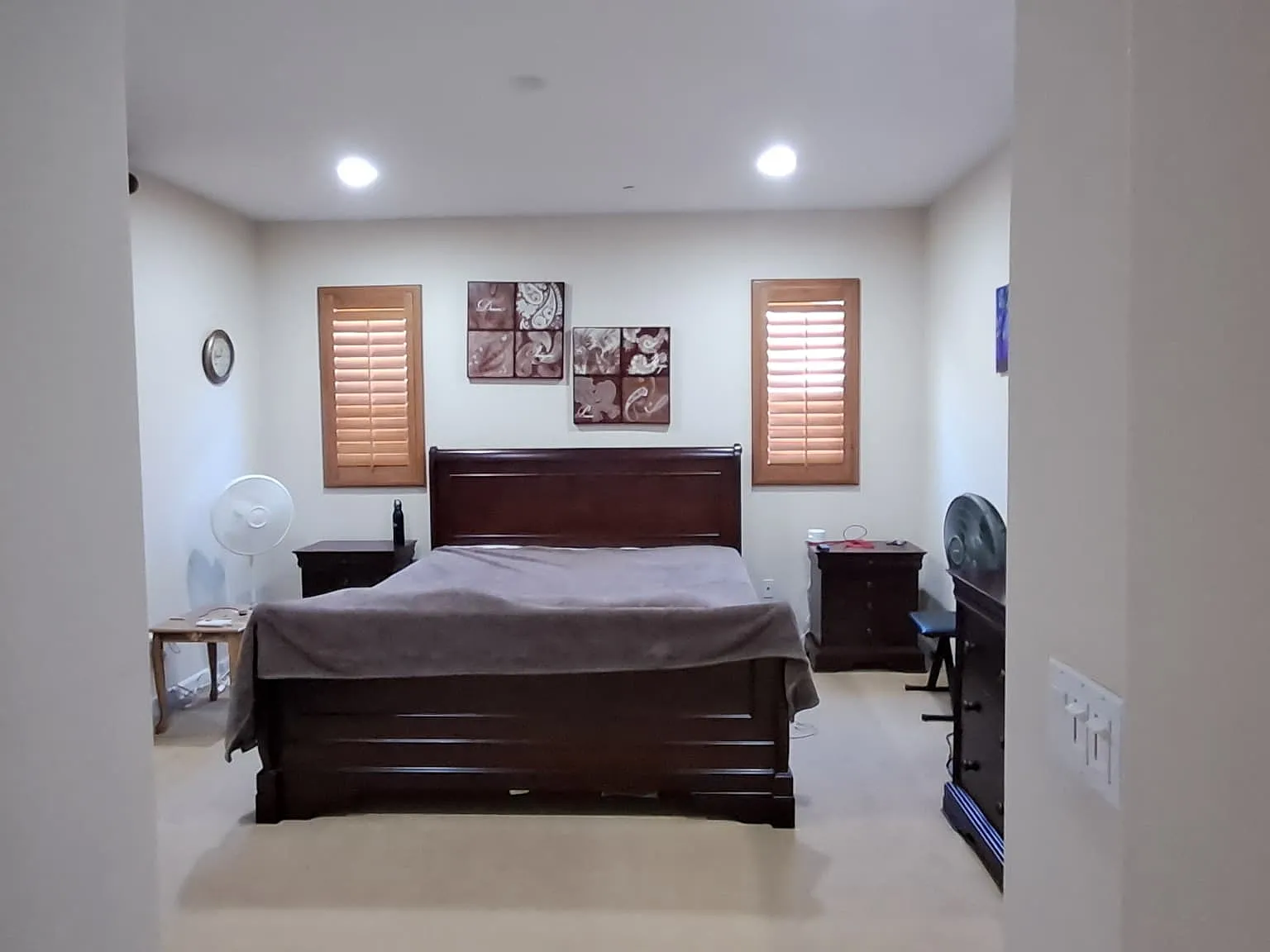 3 bed, 2228 sqft, $4,600 — Photo 2