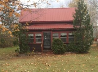 15 Water St, Saint Albans, ME 04971