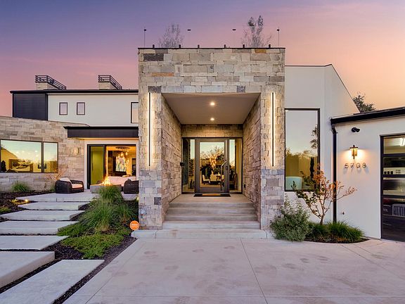 3rd image of 5708 Avenida Robles
