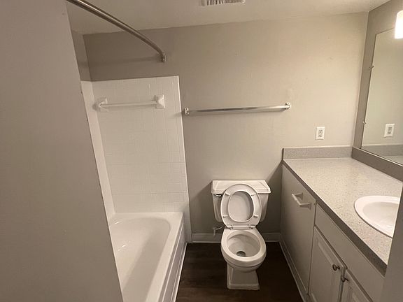 3rd image of 22 Glades Cir #22