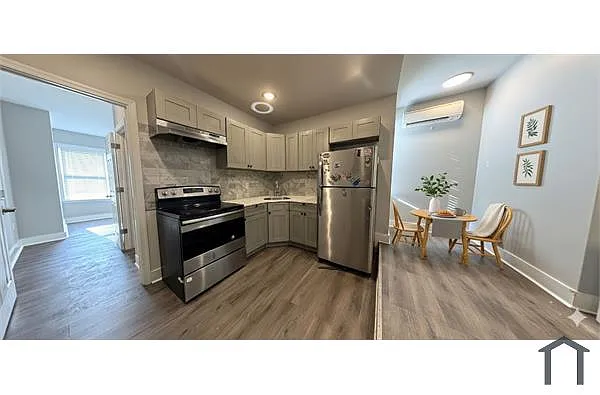 Building Photo - 1238 W Huntingdon St #2