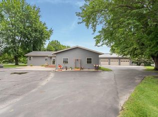 40725 State Highway 28, Sauk Centre, MN 56378