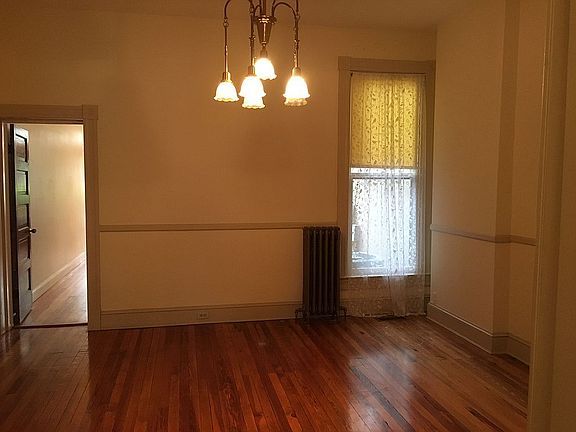 Dining room, off kitchen
