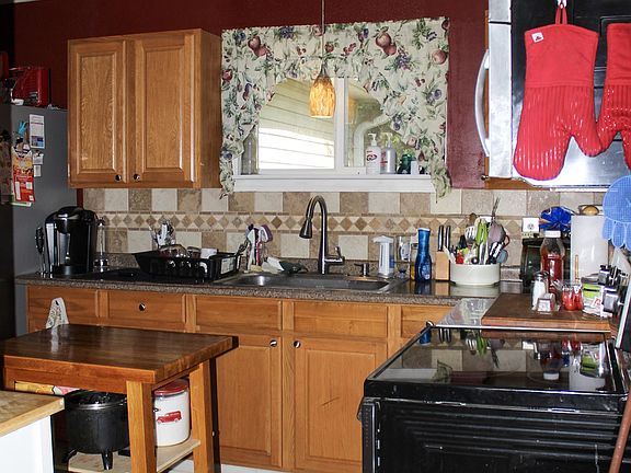 4th image of 106 Methvin Dr