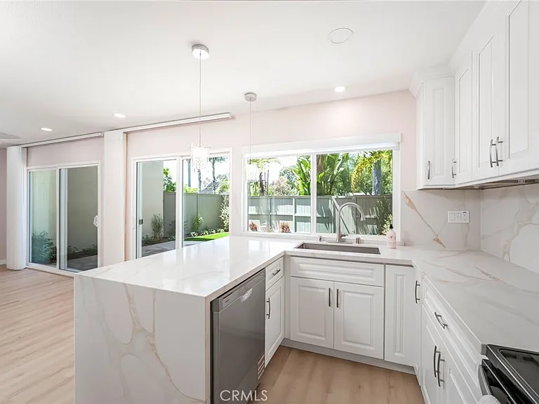 19751 Oceanaire Cir — Photo 16
