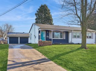 904 E 14th St S, Newton, IA 50208