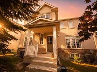 10 Post Oak Dr #18, Richmond Hill, ON L4E4H7