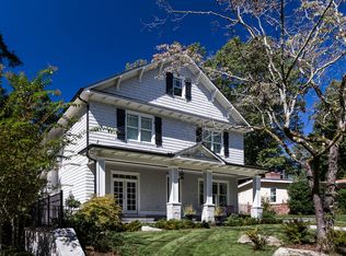 2472 Cove Cir, Atlanta, GA 30319