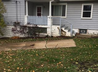 4551 Regan St #1, Mantua, OH 44255