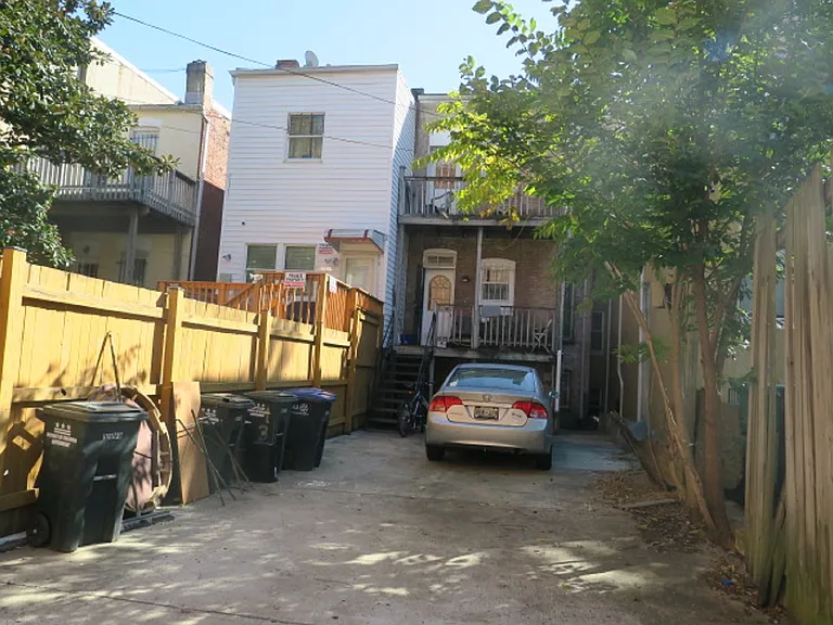 1031 Park Rd NW #2 — Photo 6