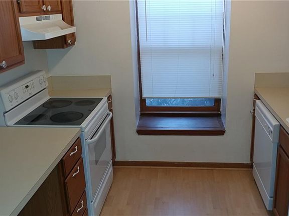 3rd image of 305 Mar Don Hills Ct