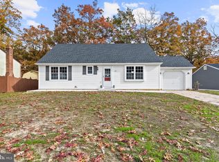20 Sawood Dr, Sicklerville, NJ 08081