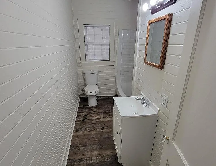 287 S College St — Photo 17