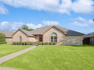 1115 Tahlequah Trl, Carrollton, TX 75007