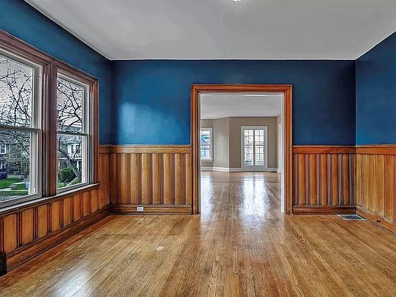 4th image of 495 Breckenridge St #2