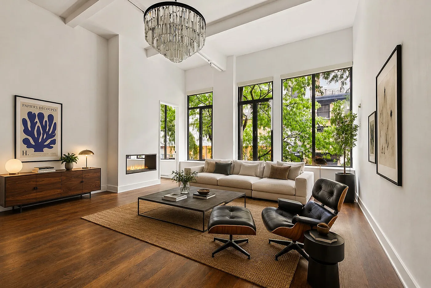 12 East 12th Street — Photo 1