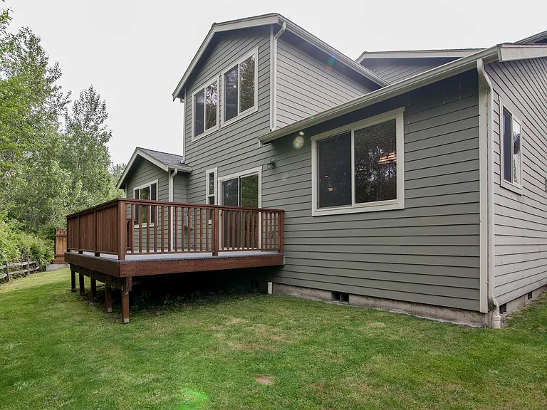 5565 Old Settler Dr — Photo 16
