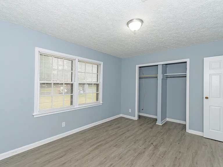 4342 Sunshine Dr — Photo 18