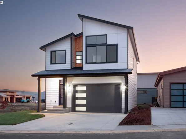 134 Southshore Ave, The Dalles, OR 97058
