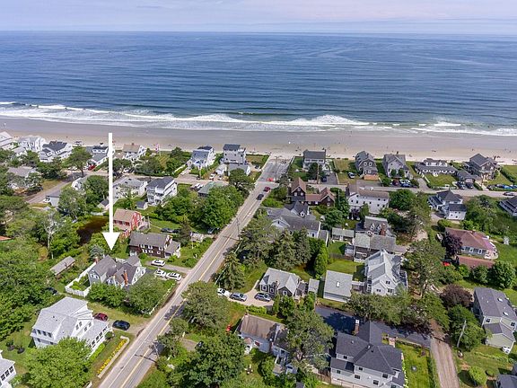 3rd image of 478 Drakes Island Road