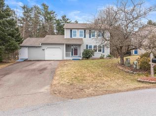 104 Sunrise Dr #22, Williston, VT 05495