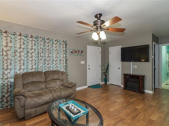 5th image of 6722 Lakeview Dr