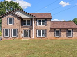 241 Blair Dr, Clarksville, TN 37043