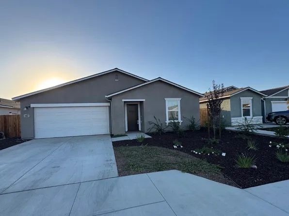 861 N Ocean St, Tulare, CA 93274