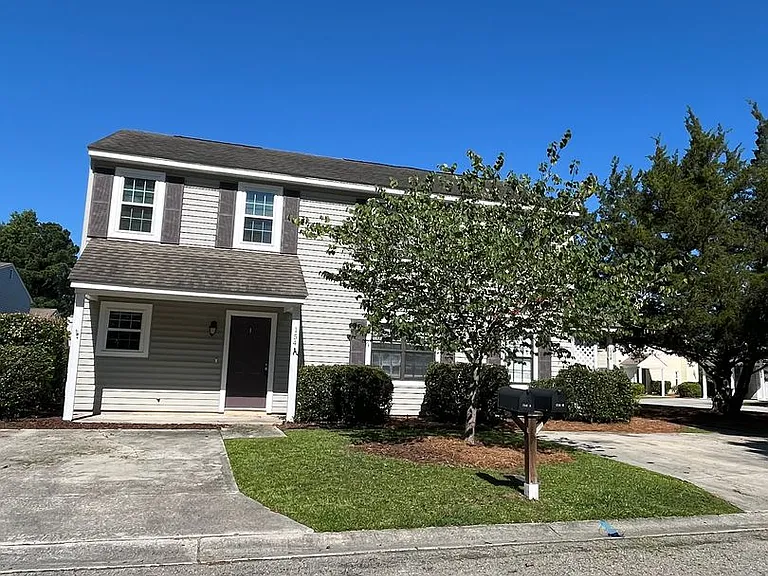 154 Lullwater Dr #A — Photo 1