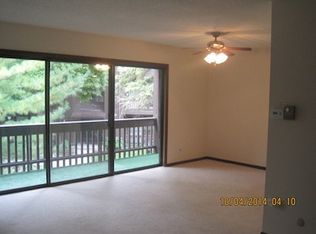 9610 Mason Ave #8, Oak Lawn, IL 60453