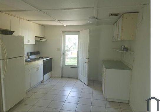 3rd image of 7304 New York Ave